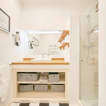 Apartman Mspc Bairro Alto Retreat With Balcony *