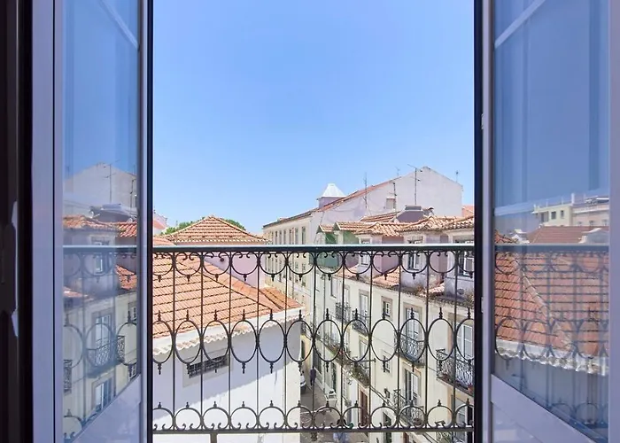 Mspc Bairro Alto Retreat With Balcony * Lisboa